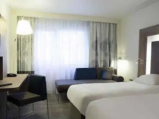 Ibis Paris Nord Expo Hotel 3*