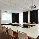 Ibis Paris Nord Expo Szálloda 3*